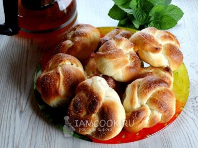 Как заморозить и испечь булочки для идеального завтрака