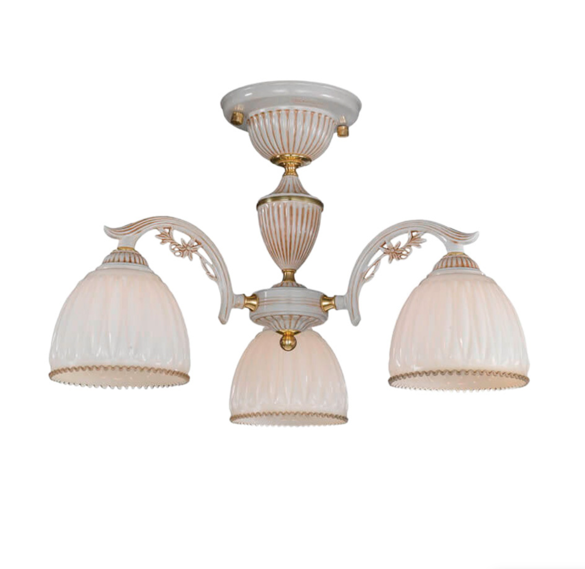 Как сохранить красоту люстр и бра: советы по уходу