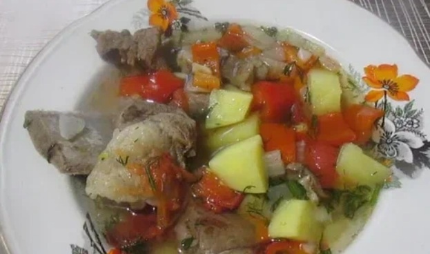 Вкусный шулюм из говядины и картошки