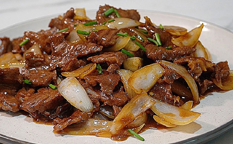 Путешествие на Восток: как придать мясным блюдам новый вкус