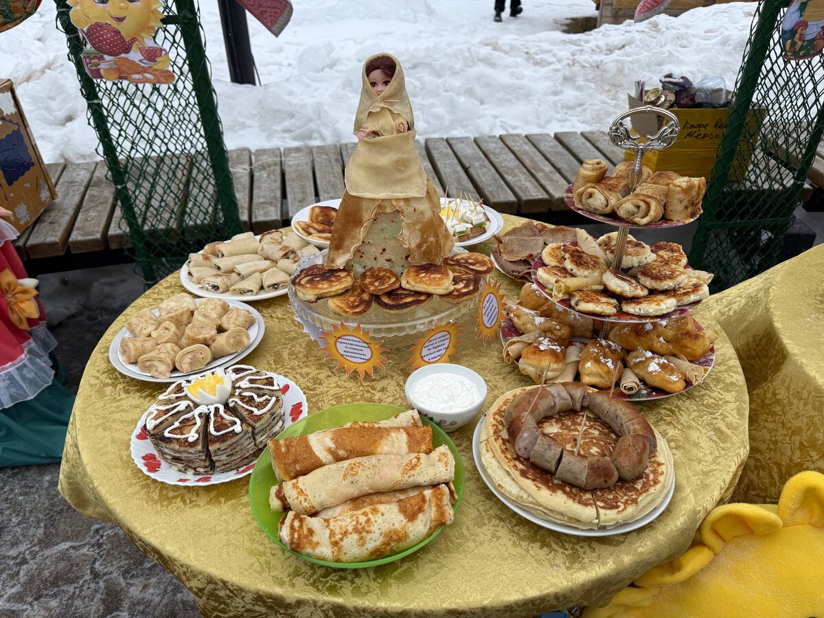 Масленица: Блины как символ весны и изобилия