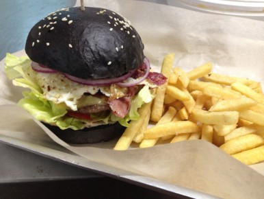 Почему фастфуд вызывает зависимость: взгляд повара и его личный опыт