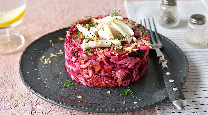 Салат «Красный кальмар»: яркое блюдо для любого стола