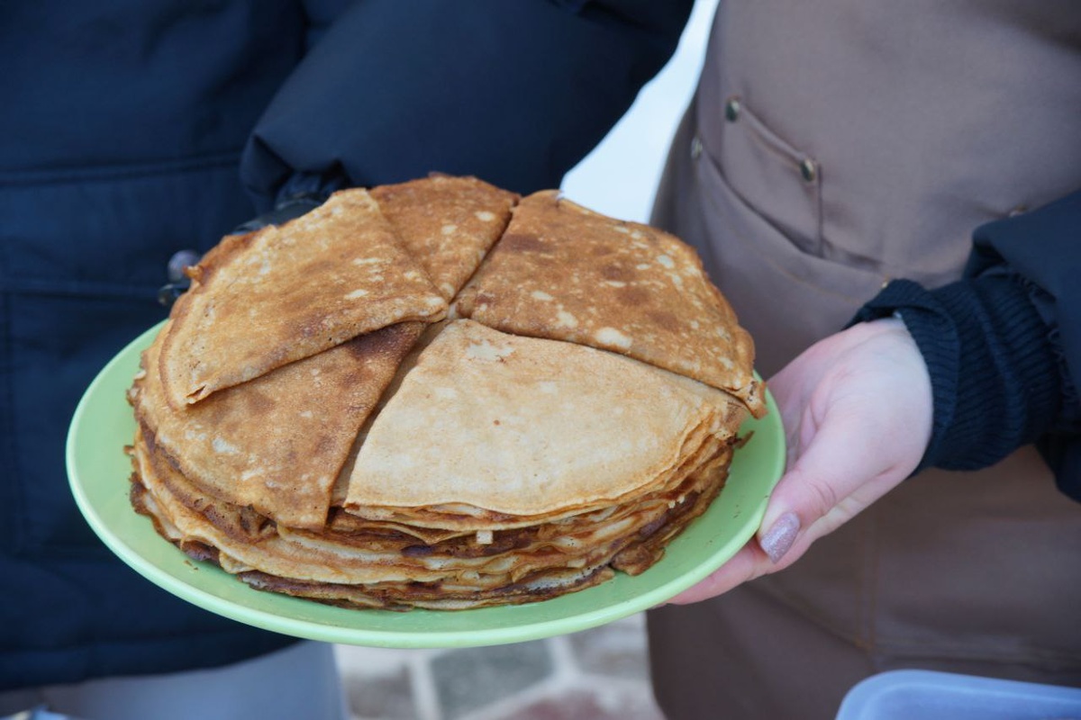 Как челябинцы отмечают Масленицу: любимые начинки и традиции