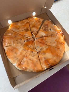 Вкусные эксперименты: пицца с лососем, завоевавшая сердца