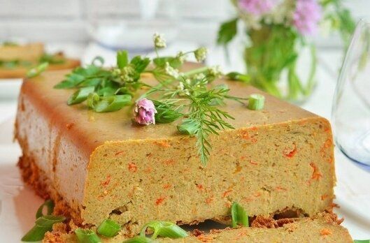 Вкусный и экономичный печеночный террин с сладким перцем