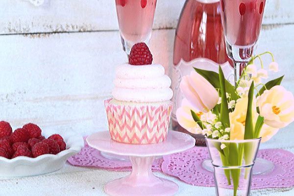 Капкейк на шампанском - настоящий мужской десерт