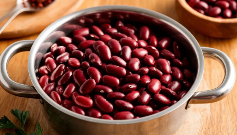 Секрет замачивания фасоли в газировке: как шеф-повара готовят вкуснее