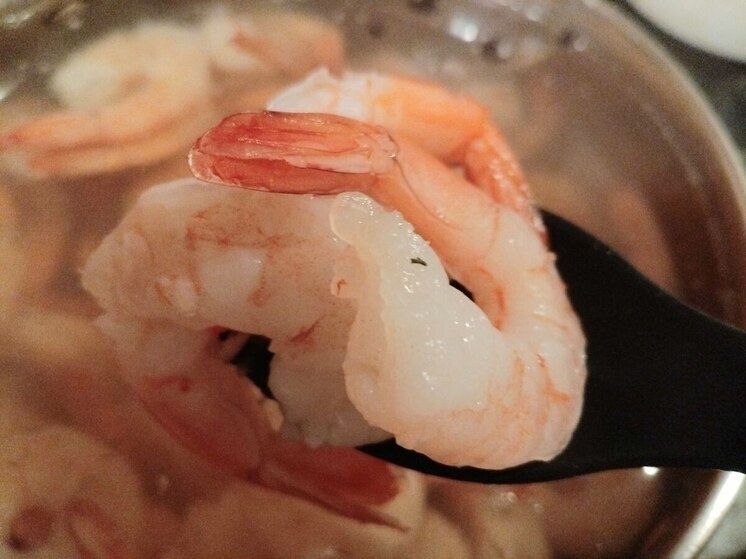 Простые и вкусные маффины с креветками и шпинатом к новогоднему столу