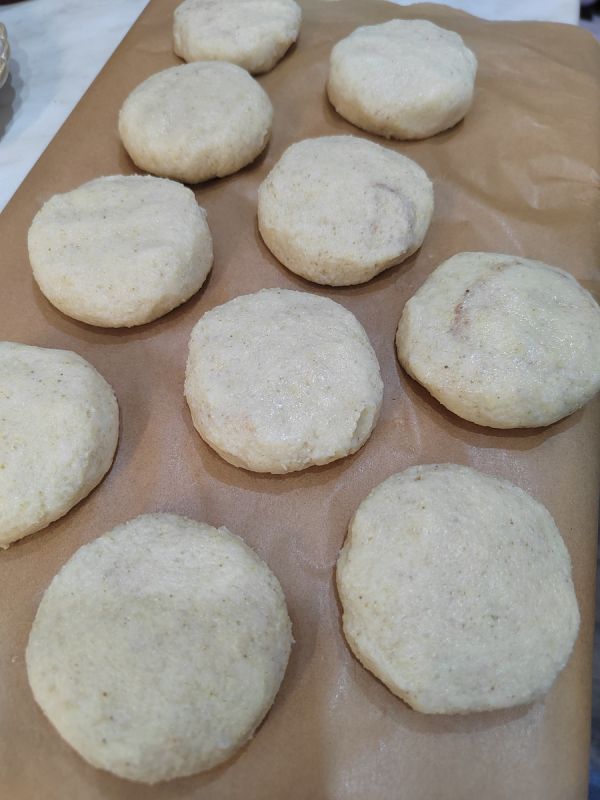 Вкусные веганские сырники: прекрасное начало дня