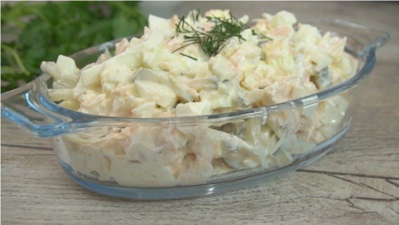 Салат 'Мозаика': идеальный выбор для повседневного и праздничного стола