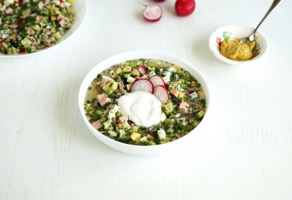 Окрошка: 10 блюд для освежающего летнего ужина