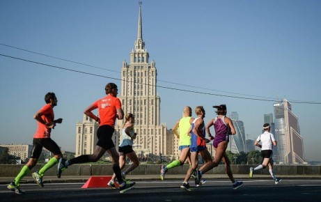 Бег по утрам: новые горизонты и дружеские встречи