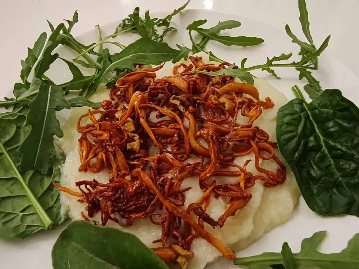 Время наслаждаться вкусом: стол накрыт