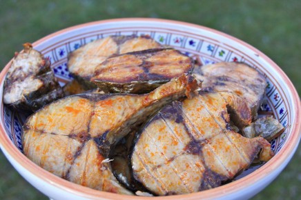 Необычный опыт: как жарили тунца бонито на мангале